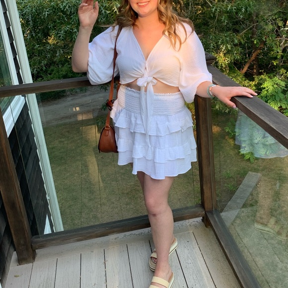 Olivaceous Dresses & Skirts - Fun white two piece set! Girly and chic✨